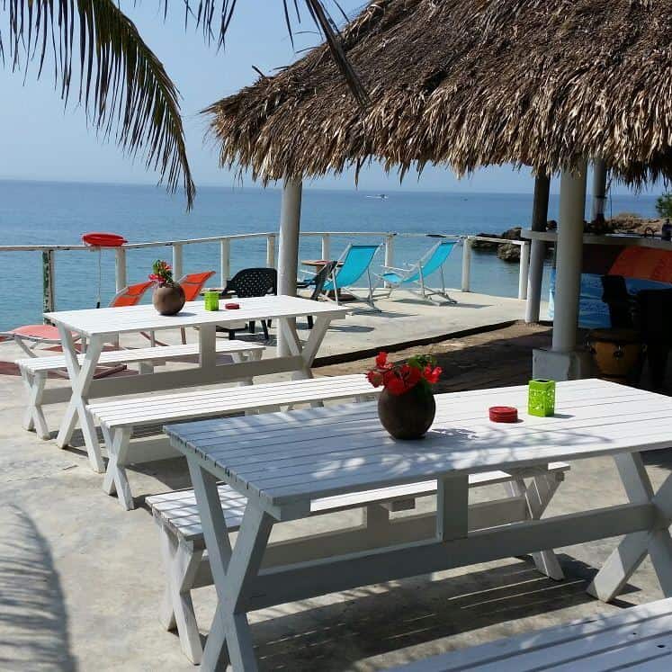 Beach Bar Hostel La Playita Isla Fuerte