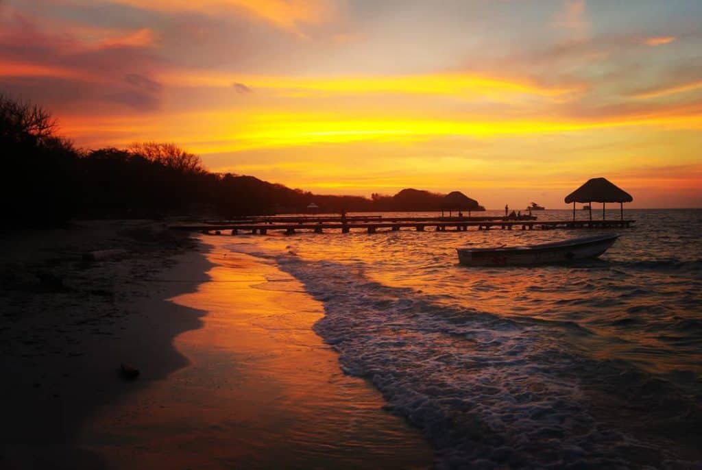 Couché de soleil sur Isla grande