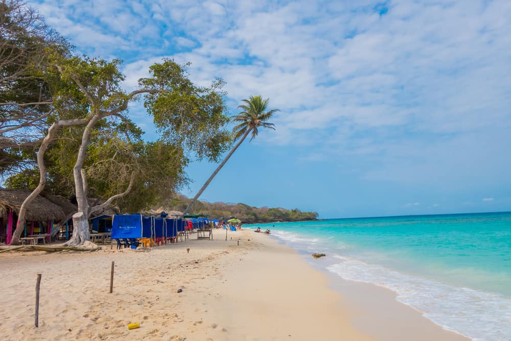 Playa blanca, sur l'une des îles du Rosaire