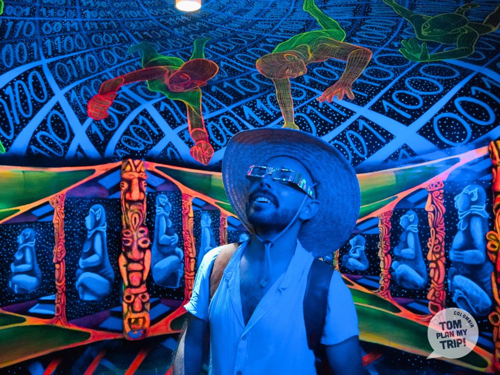 Comuna 13 Tour - Medellin - Antioquia - Colombia (15) - tom