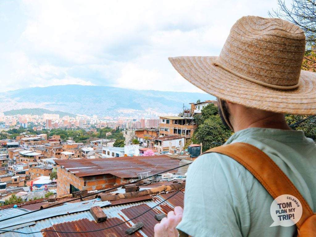 Comuna 13 Tour - Medellin - Antioquia - Colombia (9)